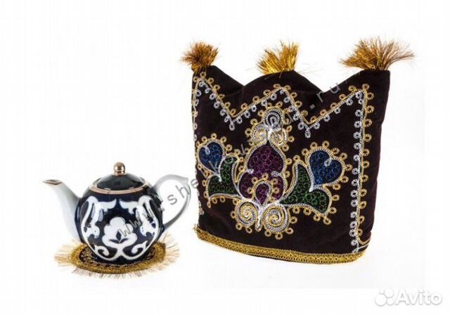 Шапочка грелка на чайник