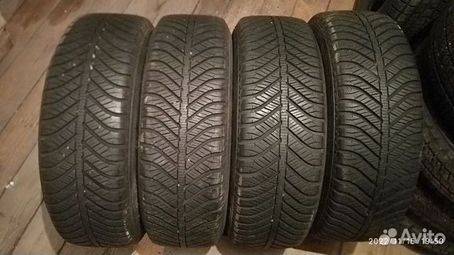 Goodyear Vector 4Seasons 195/65 R15 91H