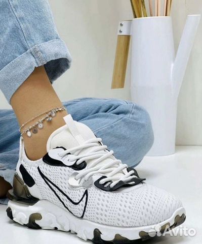 Кроссовки женские новые Nike 36,37 размер