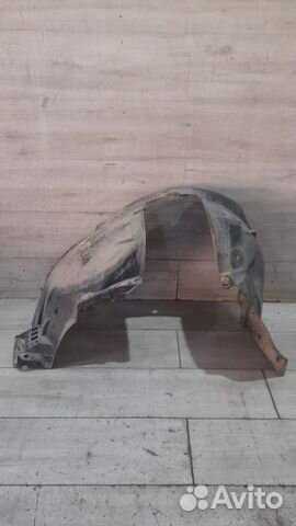 Подкрылок передний правый Renault Logan 2 С 2012