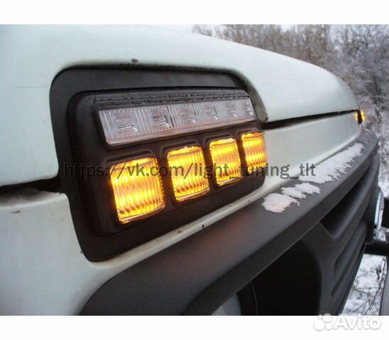 LED подфарники niva С бегущим поворотником