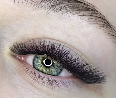 Наращивание ресниц, оформление бровей, скайсы