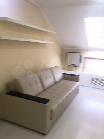 2-к. квартира, 55 м², 4/4 эт.