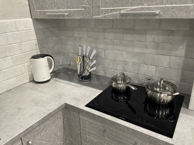 1-к. квартира, 42 м², 2/14 эт.