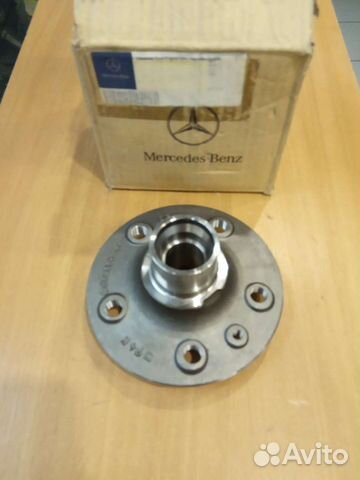 Ступица колеса Мерседес W 638 зад 638 356 00 01