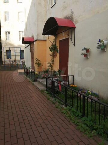 Комната 14 м² в 3-к., 1/5 эт.