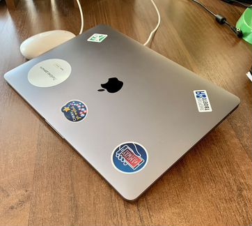 Apple MacBook Pro 13 retina