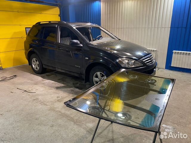 Лобовое стекло Ssangyong Kyron / Actyon