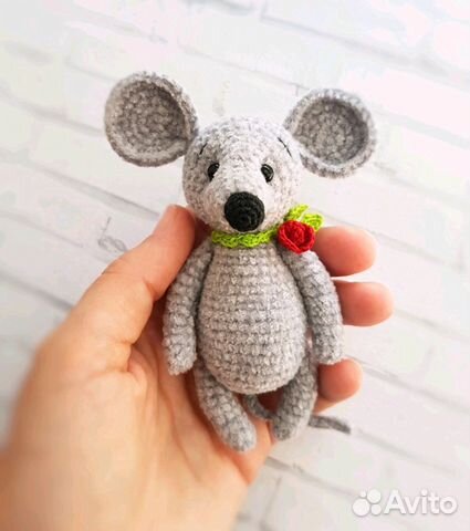 Маленький мягкий мышонок