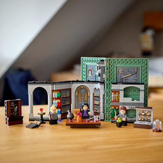 Lego Harry Potter Учеба в Хогвартсе: Урок зельевар