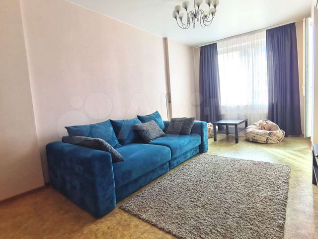 1-к. квартира, 42 м², 4/9 эт.