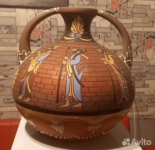 Амфора глиняная