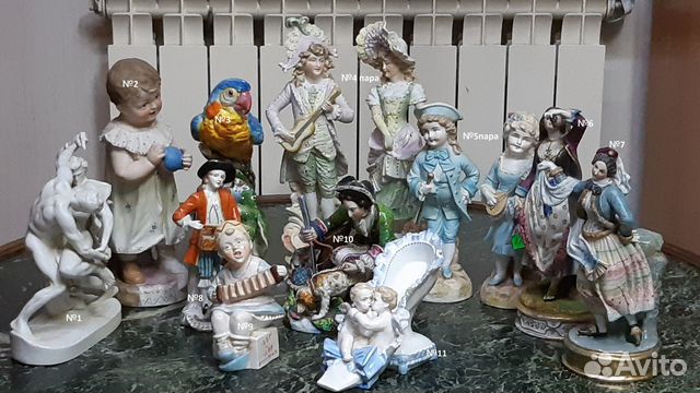 Фарфоровая Статуэтка