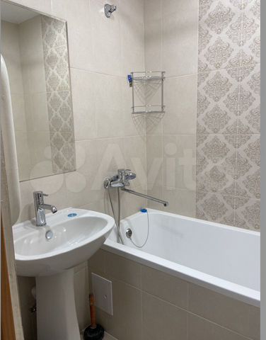 2-к. квартира, 54 м², 3/9 эт.