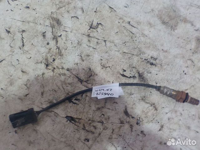 Кислородный датчик Mercedes E W124