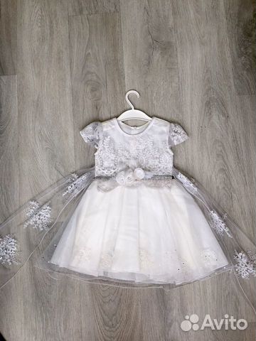 Праздничное платье на годик кружево