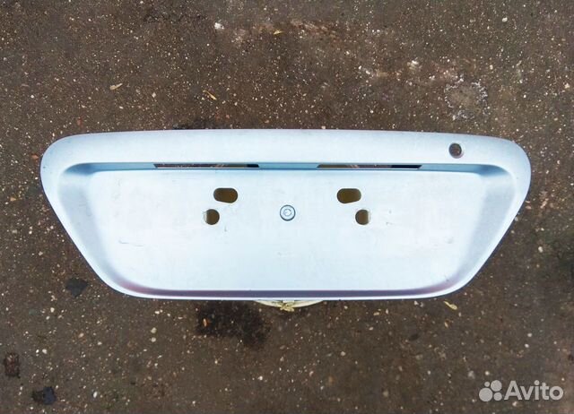 Накладка крышки багажника Mitsubishi Lancer 9