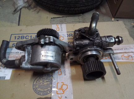 Вакуумный насос Ford Ranger / Mazda BT-50 06-12г