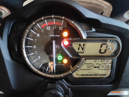 Продается Suzuki V-Strom DL-1000 (2014 г. в.)