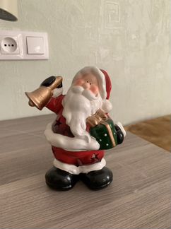 Фарфоровый подсвечник статуэтка дед мороз