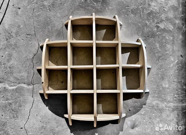 Полка на стену