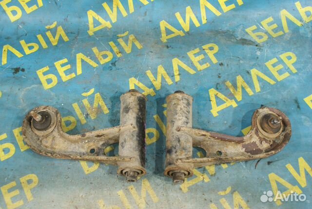 Передний верхний рычаг Mercedes-Benz W210