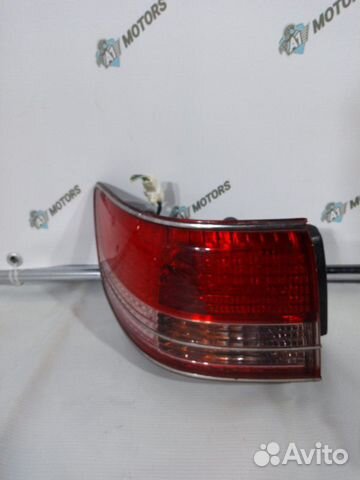 Стоп-сигнал задний левый Toyota Mark Ii Wagon