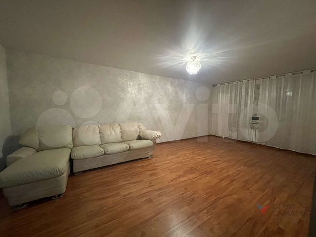 2-к. квартира, 69,7 м², 2/14 эт.