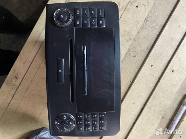 Магнитола Mercedes-Benz ML-Class W164