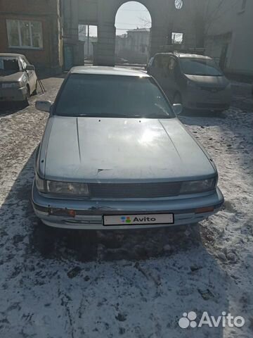 Ниссан блюберд 1989