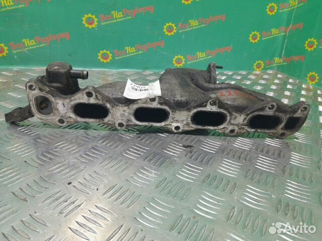 Впускной коллектор Kia Carens 2 2.0