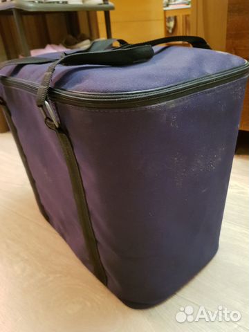 Изотермический контейнер или сумка-холодильник