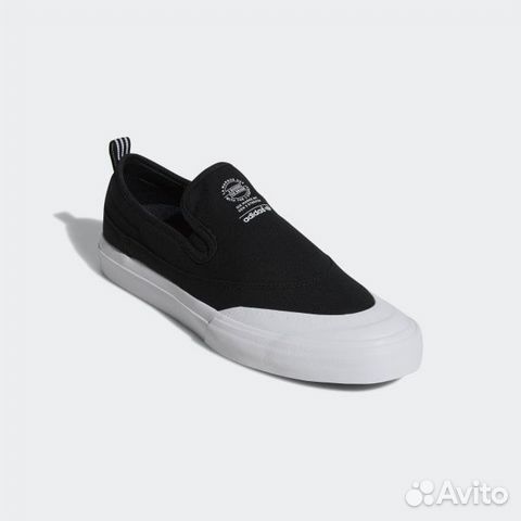 adidas slip on matchcourt
