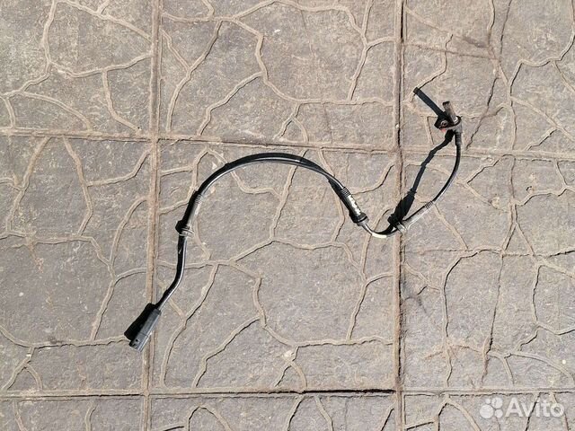 Лада х-рей датчик абс