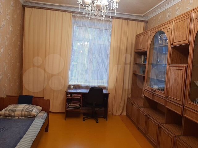 Доля в 3-к. квартире, 70,6 м², 3/4 эт.