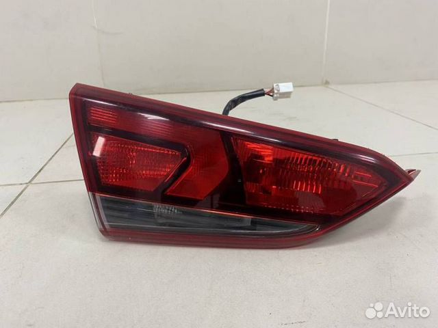 Фонарь задний внутренний левый Hyundai Solaris 201