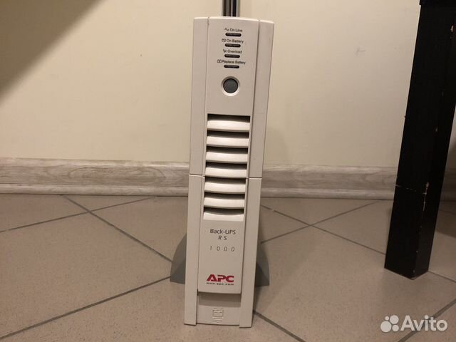 Ибп APC back ups rs 1000