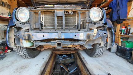 Фаркоп для Jeep Cherokee/Liberty (KJ) передний