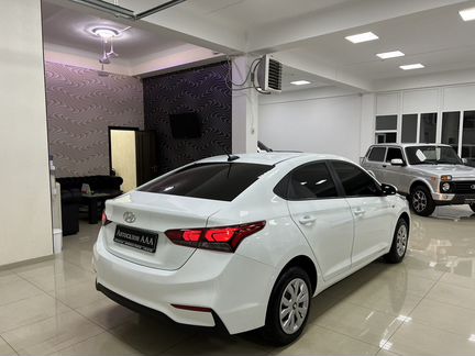 Hyundai Solaris 1.4 AT, 2017, 87 000 км