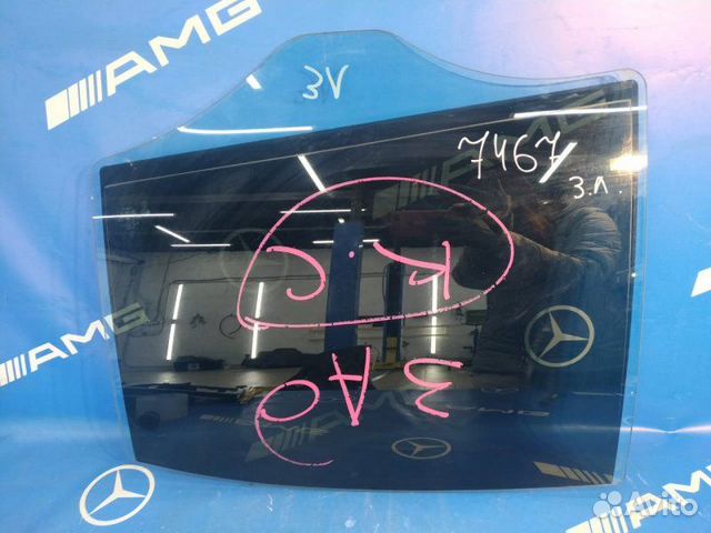 Стекло двери заднее левое Mercedes E300 W211