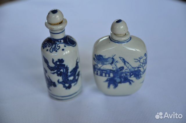 Бутылочки миниатюрные и табакерка