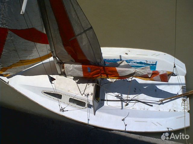 Гоночный микротонник