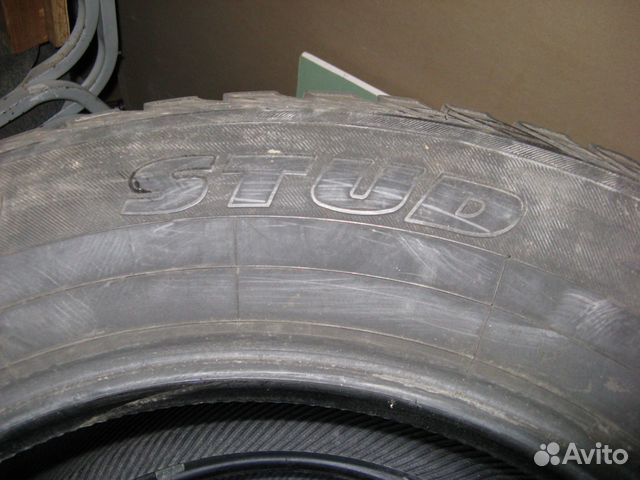 Yokohama IceGuard Stud IG65 215/65 R16 102T