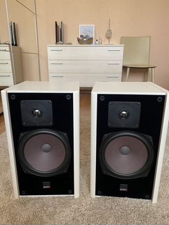 Удивительные полочники MB Quart 280