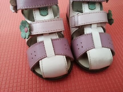 Босоножки 20 р