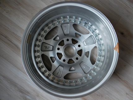 Разборные диски Yokohama а-ля AMG