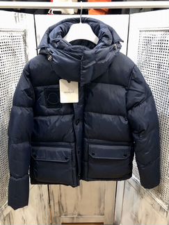 Moncler пуховик