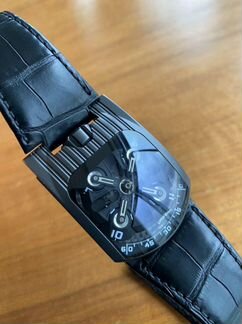 Urwerk 103T Tarantula UR-103T