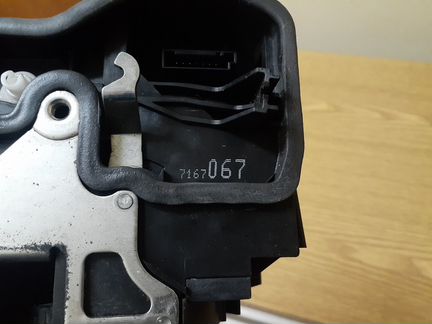 Замок передней левой двери BMW 1-серия E87