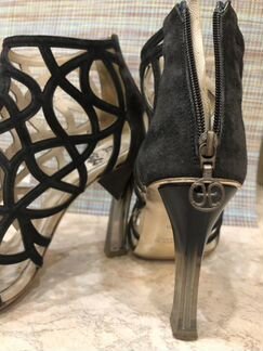 Босоножки Fabi 36 р